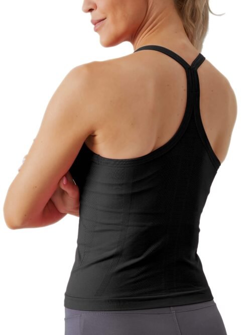Y-back racerback seamless tank top detail