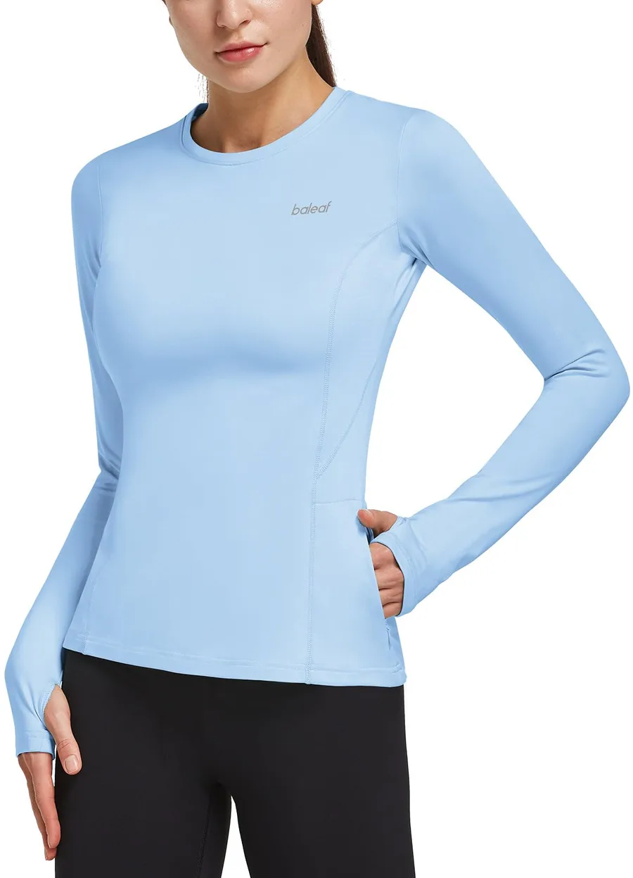 Thumbholes & Sleeve Cuffs